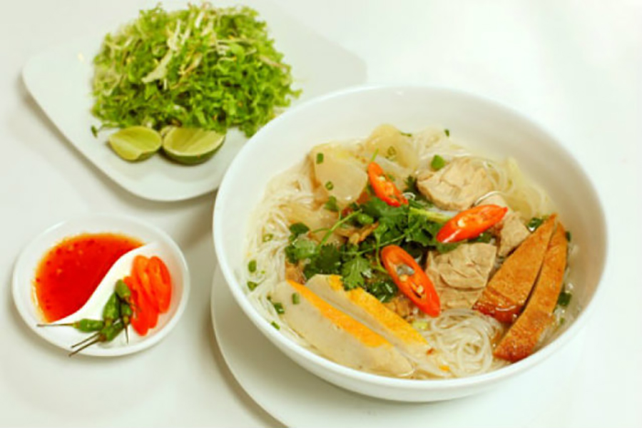 Đặc sản Quy Nhơn - Top 5 quán bánh canh Quy Nhơn không thể bỏ qua